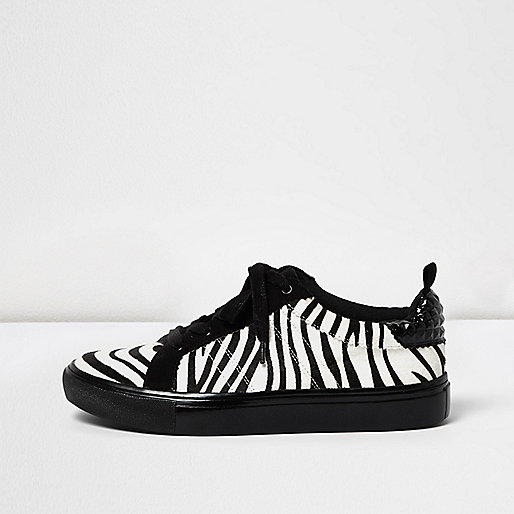 river island blue velvet bag,jacques-vertuk Dresses Black zebra print lace-up sneakers Shoes / Boots Sale women