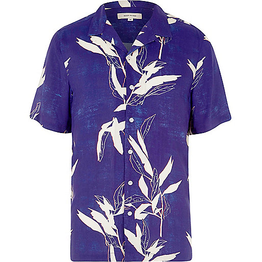 river island app,jacques-vertuk UK Blue leaf print revere short sleeve shirt men 301981