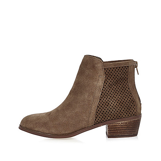 river island weekend bag sale,jacques-vertuk Outlet Brown perforated suede ankle boots women 682131