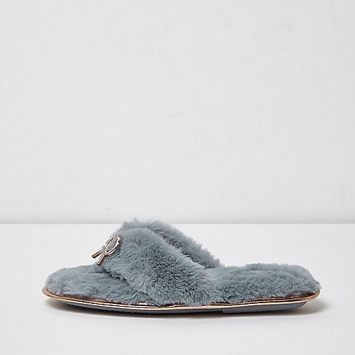 jacques-vertuk Light blue faux fur bow flip flop slippers 703361 women Nightwear & Slippers Slippers