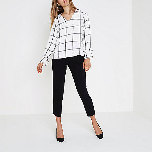 river island black hand bag,jacques-vertuk Shopping Uk White check tie cuff long sleeve top Blouses Tops women