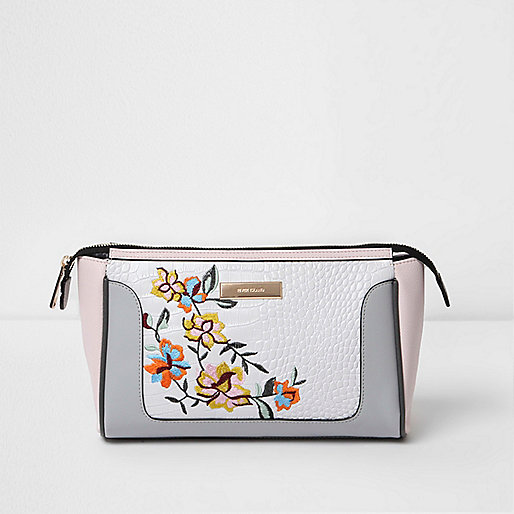 jacques-vertuk White floral embroidered make up bag 705755 women Bags / Purses Make Up Bags