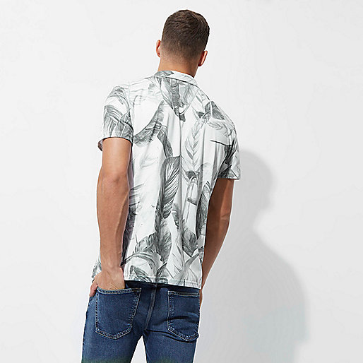 river island quilted coat,jacques-vertuk Store Collection White floral slim fit short sleeve shirt Short Sleeve Shirts Shirts men