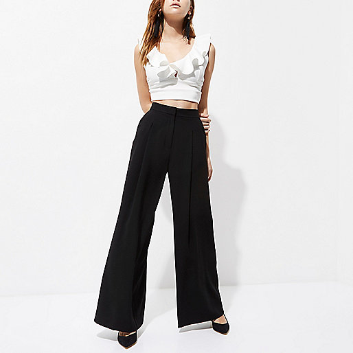 bin bag coat river island,jacques-vertuk Skirt Suit White frill front plunge bralette Crop Tops / Bralets Tops women