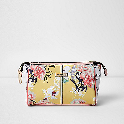 river island snake print shoes,jacques-vertuk Suits Yellow floral print vanity case bag Make Up Bags Bags / Purses women